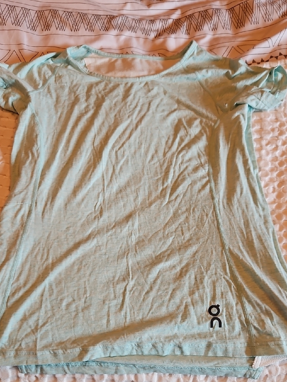 On Running Women’s Short Sleeve Tee in Mint Green